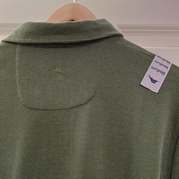 Brand New never worn sz M Tommy Bahama sweater - Picture 6 of 8